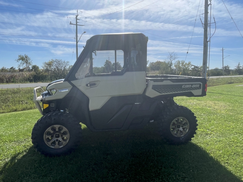 ATV & Utility Vehicles  2025 CAN-AM DEFENDER LIMITED HD10 SIDE BY SIDE Photo