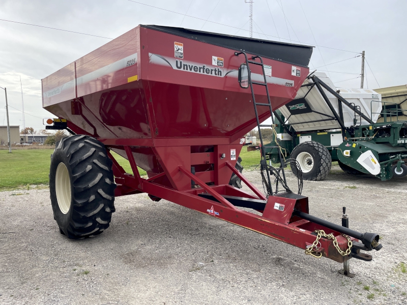 2011 UNVERFERTH 5225 GRAIN CART