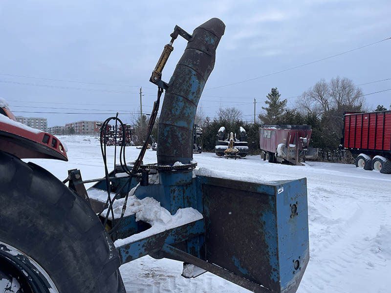 2000 LUCKNOW 102 INCH SNOWBLOWER