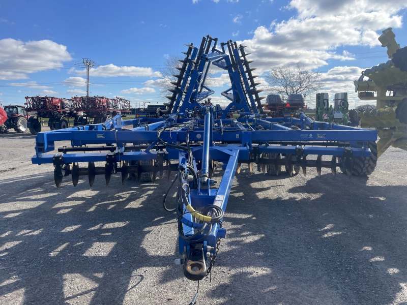 2009 LANDOLL 2210 CHISEL PLOW