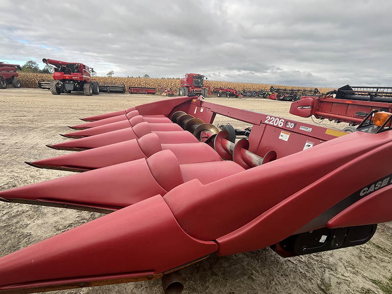 2002 CASE IH 2206 CORN HEAD