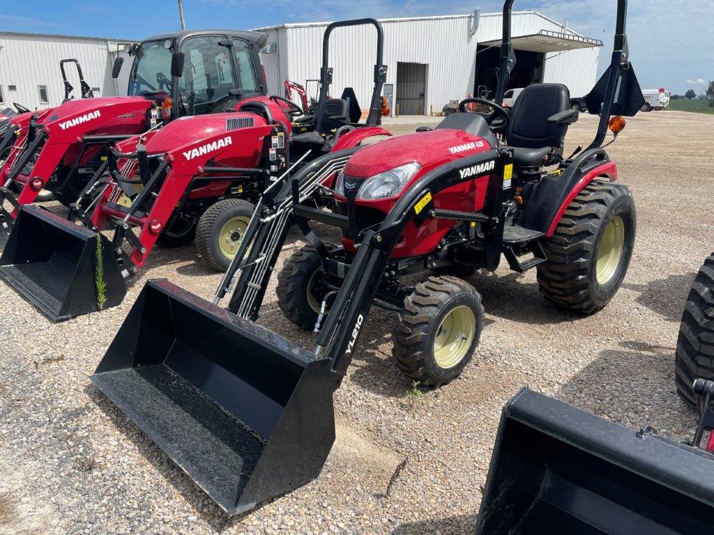 2025 YANMAR SA425 TRACTOR WITH LOADER