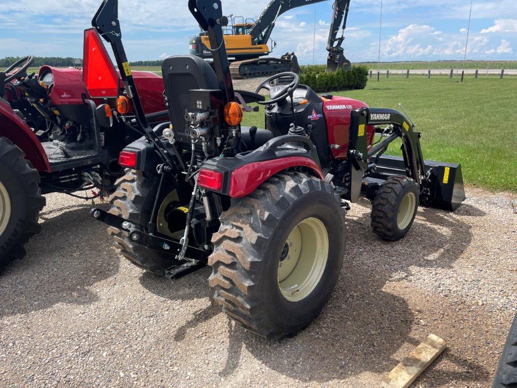 2025 YANMAR SA425 TRACTOR WITH LOADER