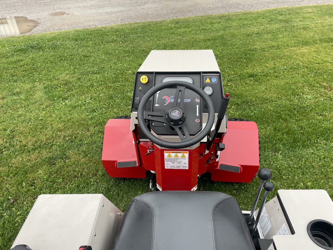 2017 VENTRAC 4500P ARTICULATING COMPACT TRACTOR