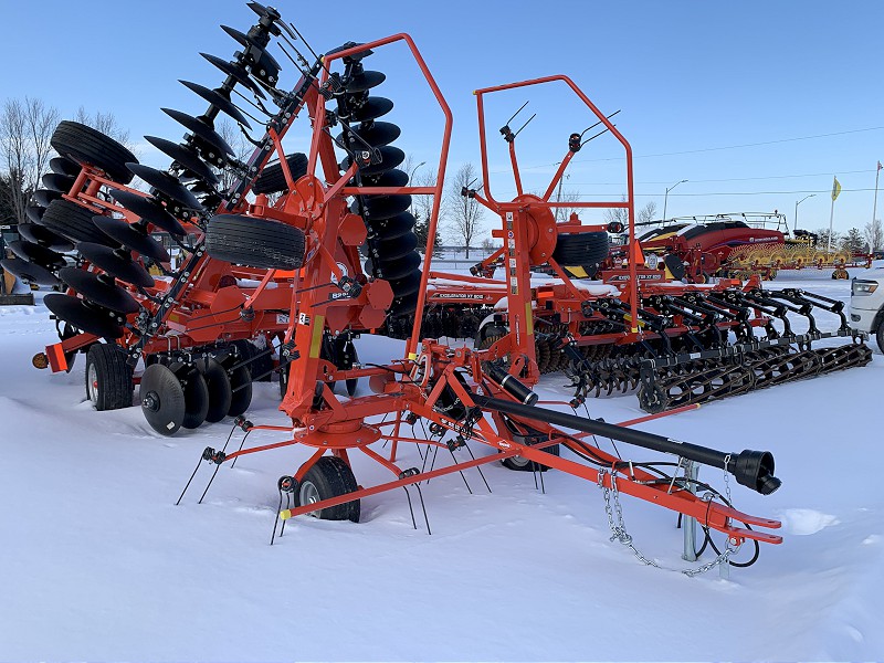 2024 KUHN GF5202 THA HAY TEDDER