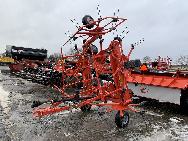 2024 KUHN GF 7803 THA HAY TEDDER