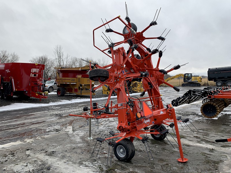 2025 KUHN GF 7803 THA HAY TEDDER