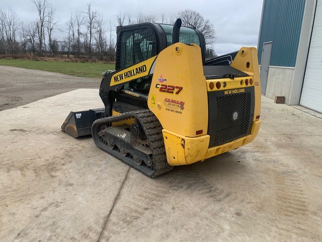 2019 NEW HOLLAND C227 COMPACT TRACK LOADER