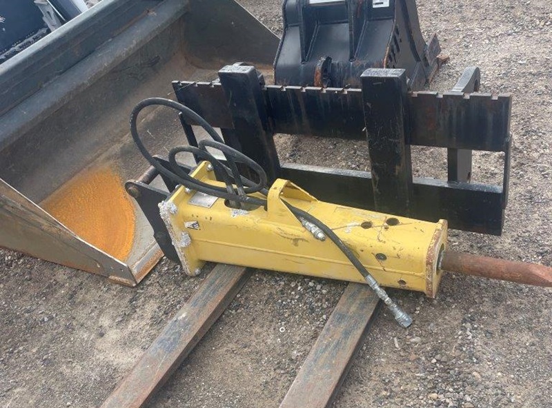 2019 YANMAR SB210 BREAKER EXCAVATOR ATTACHMENT