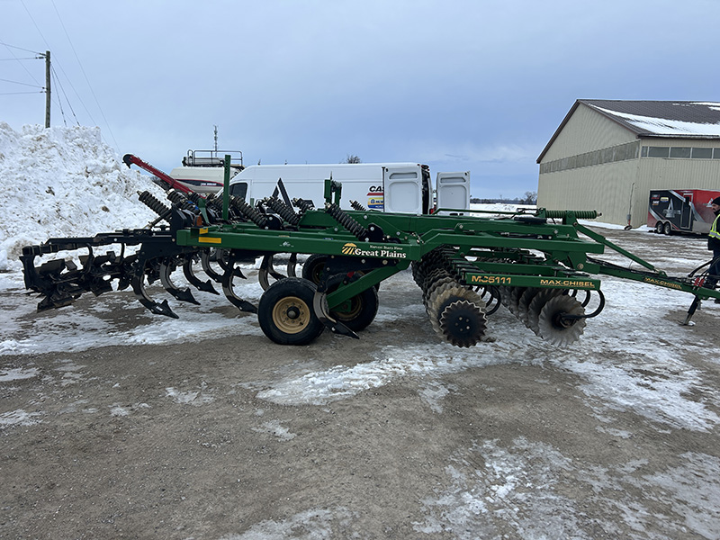 2018 GREAT PLAINS MC5111 MAX CHISEL CHISEL PLOW