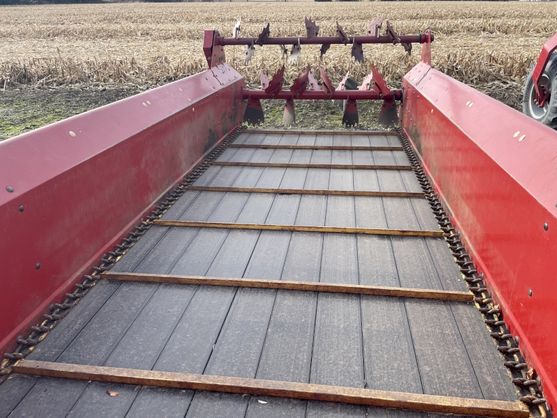 1995 NEW HOLLAND 155 MANURE SPREADER