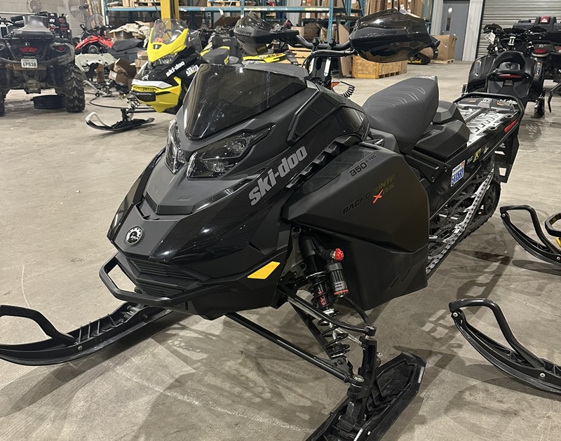 Snowmobiles  2024 SKI-DOO BACKCOUNTRY X-RS 850 E-TEC SNOWMOBILE Photo