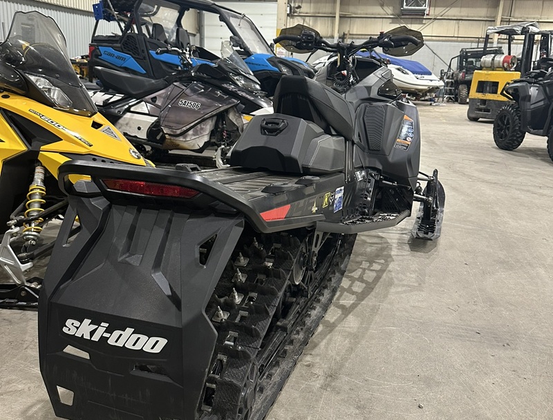 Snowmobiles  2024 SKI-DOO BACKCOUNTRY X-RS 850 E-TEC SNOWMOBILE Photo