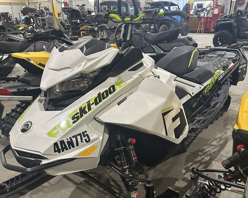 Snowmobiles  2018 SKI-DOO FREE RIDE 850 E-TEC SNOWMOBILE Photo