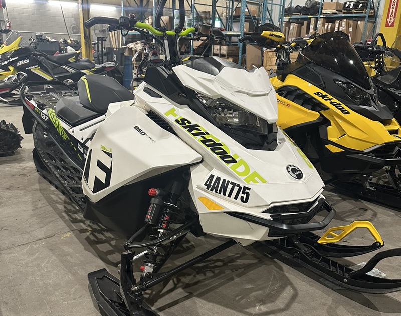 2018 SKI-DOO FREE RIDE 850 E-TEC SNOWMOBILE