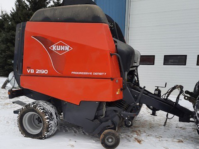 2011 KUHN VB2190 ROUND BALER