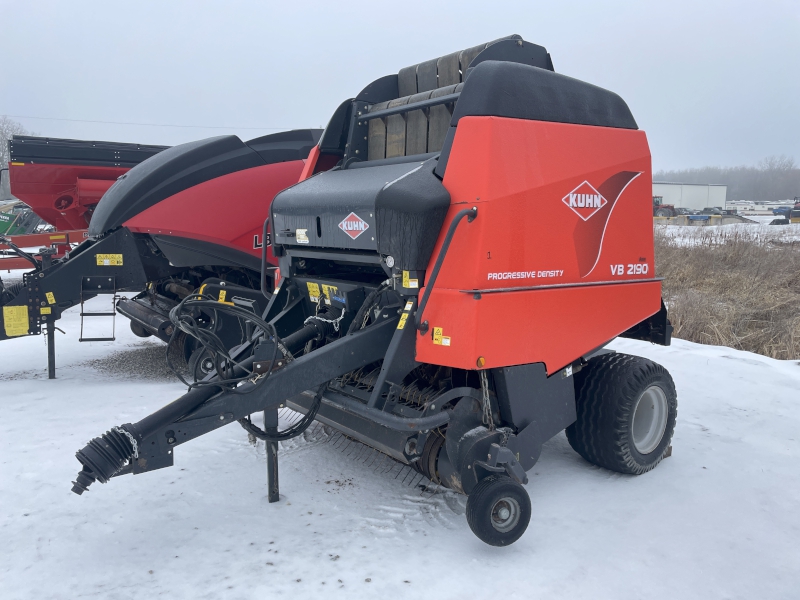 2011 KUHN VB2190 ROUND BALER