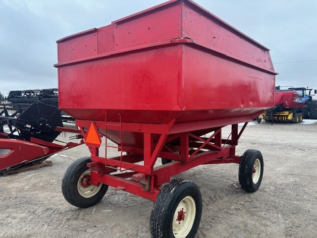 180 BUSHEL HOMEMADE GRAIN WAGON