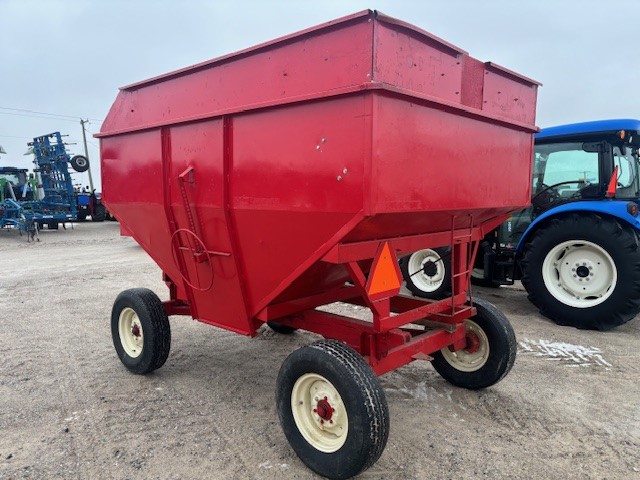 180 BUSHEL HOMEMADE GRAIN WAGON