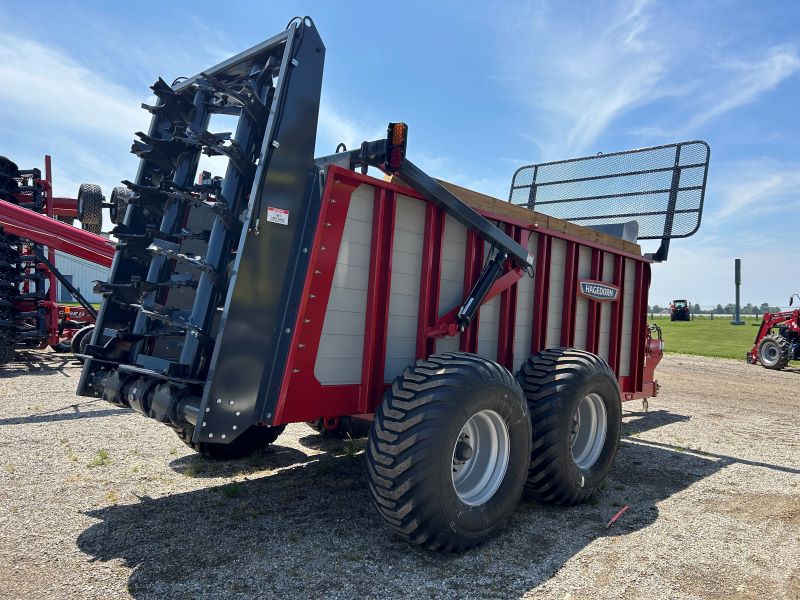 2025 HAGEDORN 5440V MANURE SPREADER