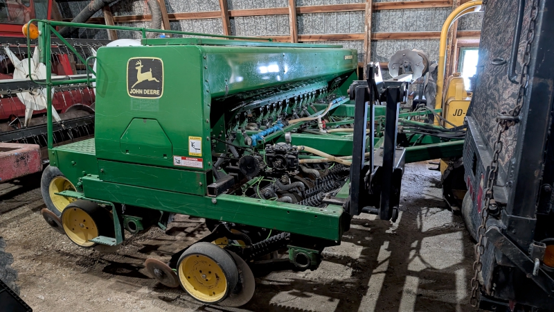 1991 JOHN DEERE 750 BOX DRILL