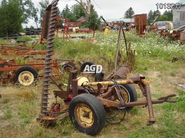 Harvesting Equipment  New Holland 45,46,47 Mower - Sickle Photo