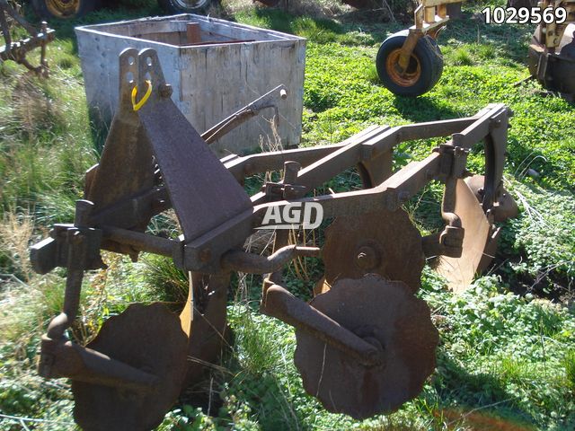 Tillage - Plows  Ford 3F Plow Photo