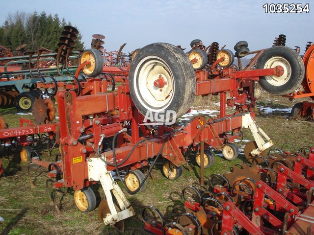 Tillage - Cultivators  8 Row Crop Cultivator Photo