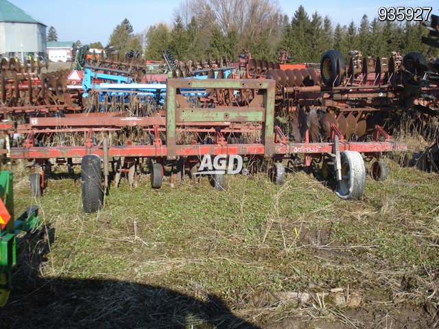 Tillage - Cultivators  Kongskilde Row Crop Cultivator Photo