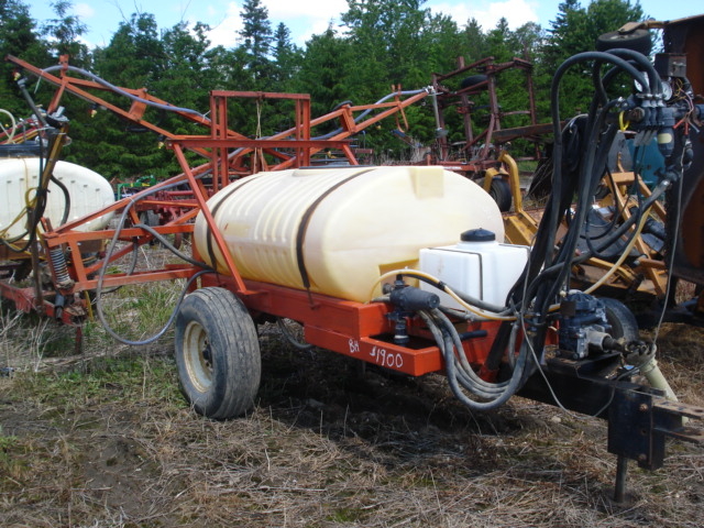 Chemical/Fertilizer Application  Allman Sprayer Photo