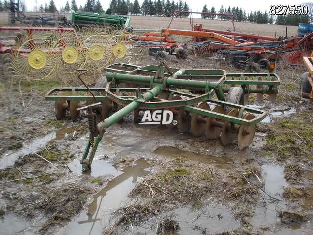 Tillage - Discs  John Deere Disc Photo