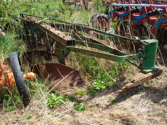 John Deere 145 Plow