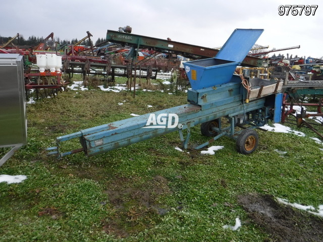 Potato seed treater