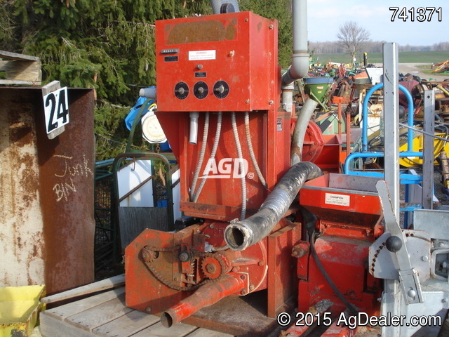 Modern AG feed Blower