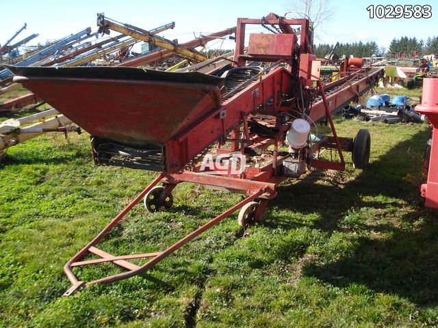 Vegetable Equipment  Oscar Hill Conveyor Photo