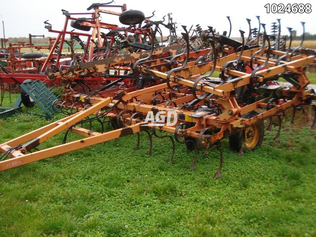 Vicon FC2500T Cultivator