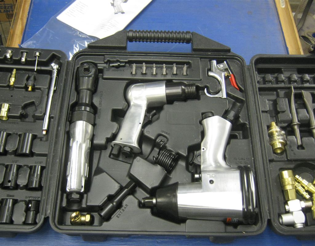 Parts and Tires  Air Tool Kit Photo