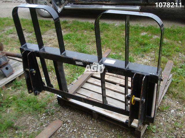 Attachments  HLA LD35KULA480 Pallet Fork Photo