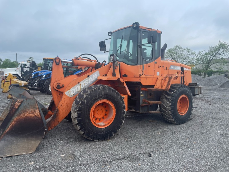 We Finance ALL TYPES OF CREDIT - 2012 Doosan DL250 Wheel Loader