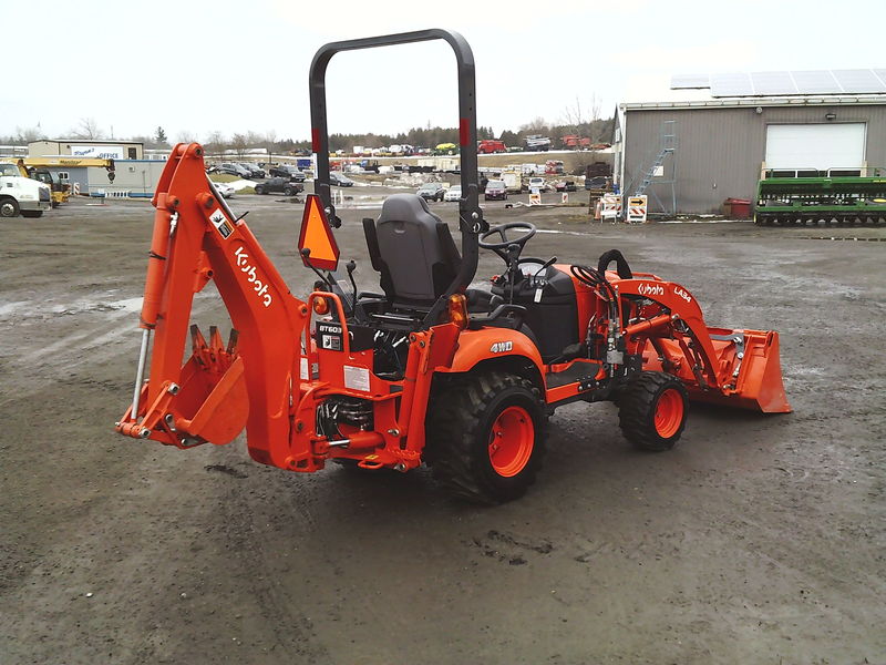 BRYAN'S FARM | Kubota BX23S Tractor / Backhoe