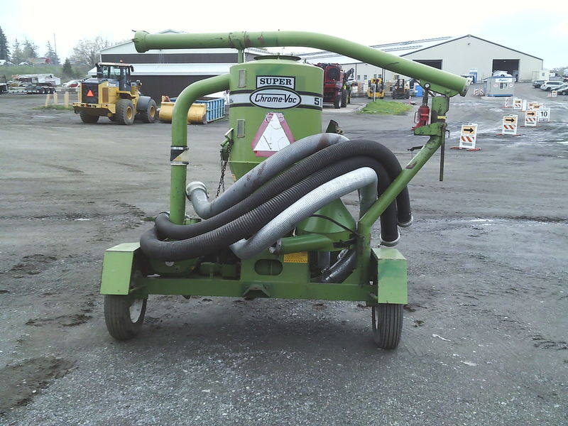 Grain Vacuums and Augers  Walinga 510 Grain Vacuum Photo