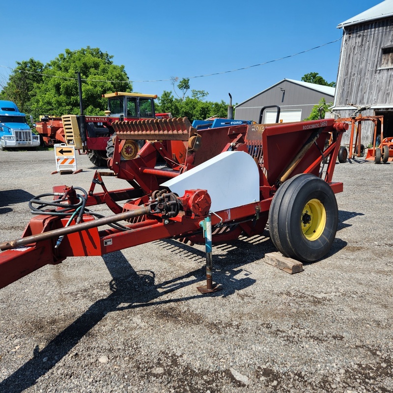 Rock Pickers and Rock Rakes  Harmon 5460 Rock Picker Photo