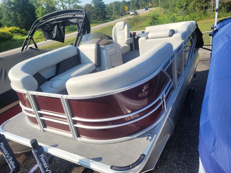 Boats  2023 Sylvan Mirage 818 Cruise w Yamaha T60LB Photo