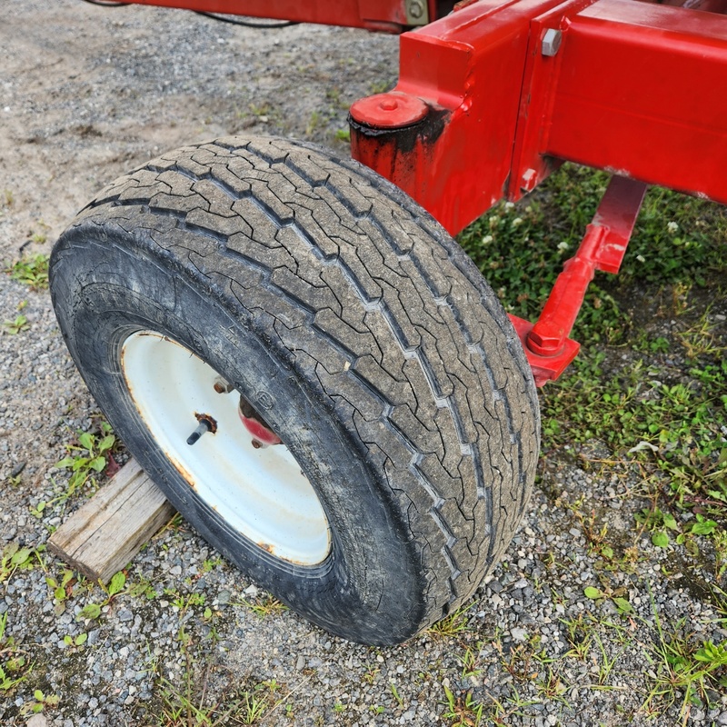 Combines & Harvesting Equipment  Unverferth HT25 Header Cart Photo