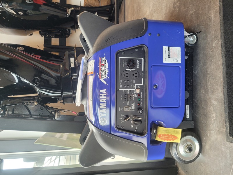 Generators  Yamaha Inverter Generator EF3000ISEB Photo