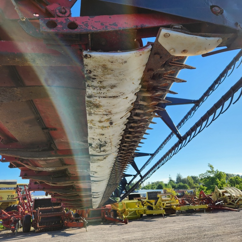 Flex Head  Case IH 1020 Flex Head (25') Photo