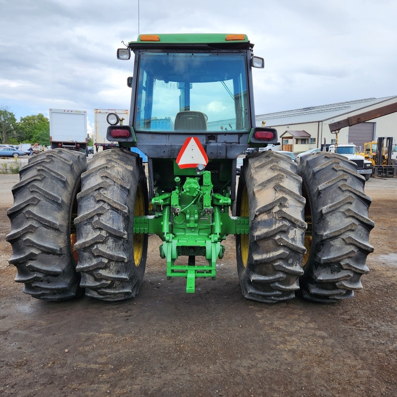 Tractors - Farm  John Deere 4840 Tractor Photo