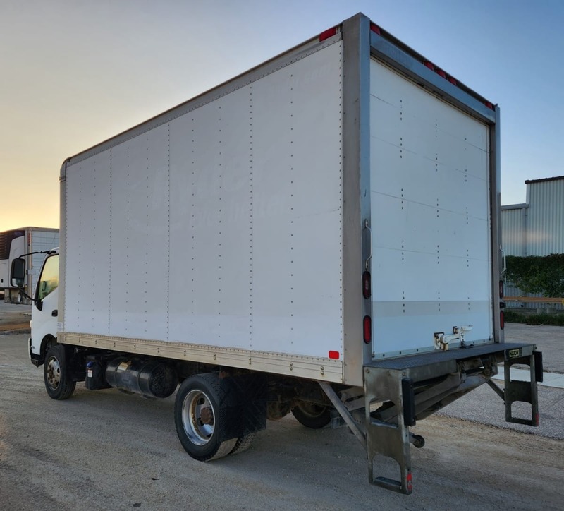 Transportation/Trucks  2018 HINO 195 Box Truck Photo