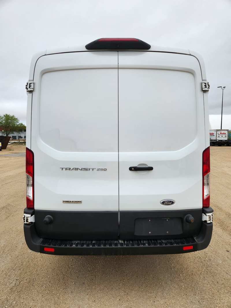 Transportation/Trucks  2018 Ford TRANSIT 250 Photo