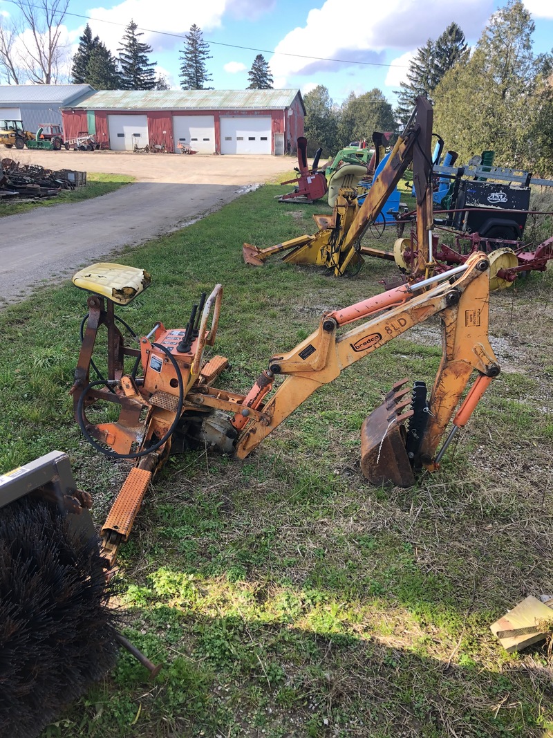 Construction  Bradco 8LD Backhoe Photo